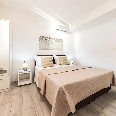 Appartement Amazing In With Kitchen *